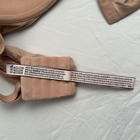 Victoria’s Secret Body by Victoria lined perfect coverage nude bra - Picture 8 of 8